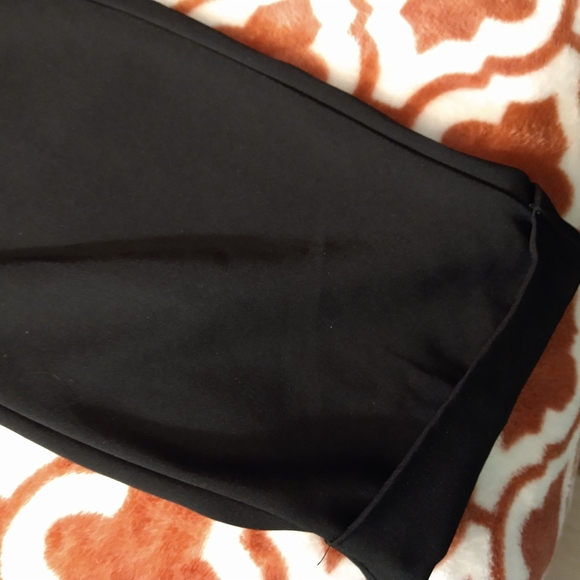 Size M black cropped paper bag dress pants - Picture 12 of 15